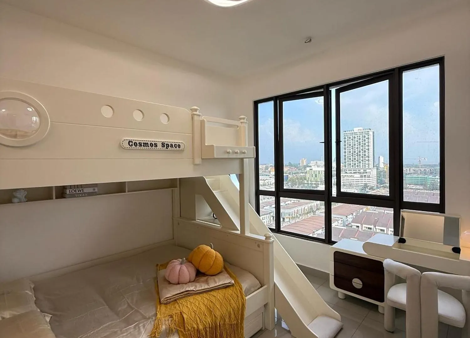 Apartment New Bali Residence Seaview L 8 Pax L Kids Friendly L Water Theme Park L 5Mins To Jonker L Kids Slide Malacca